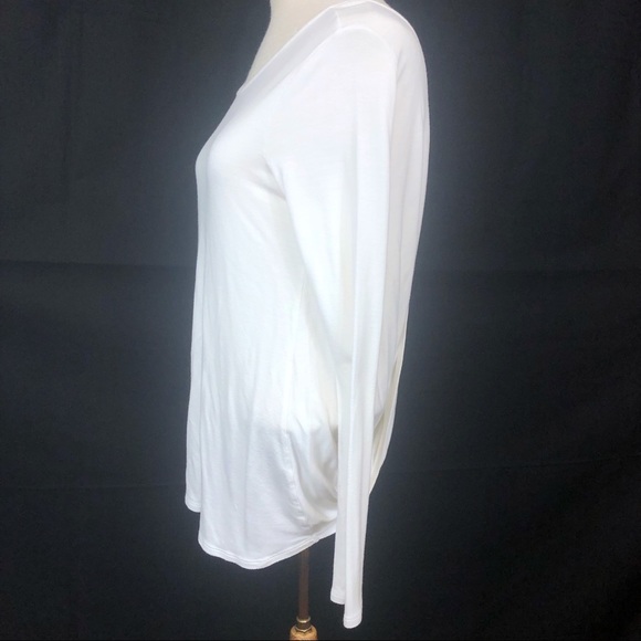 Express One Eleven Long Sleeve Faux Wrap Back Top in Off White Size Medium - Picture 6 of 7